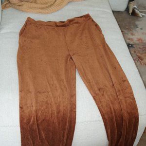Monroe Velour Sweatpants